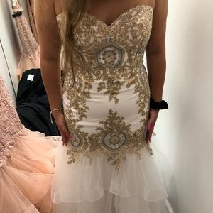 Brand new prom dress size 14 strapless new w/ tags